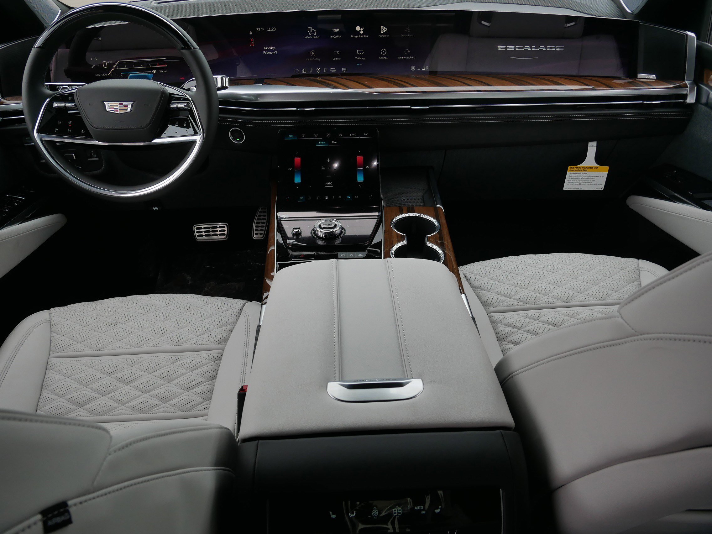 New 2026 Cadillac Escalade Platinum Sport w/ LPO, ONYX Package image 8