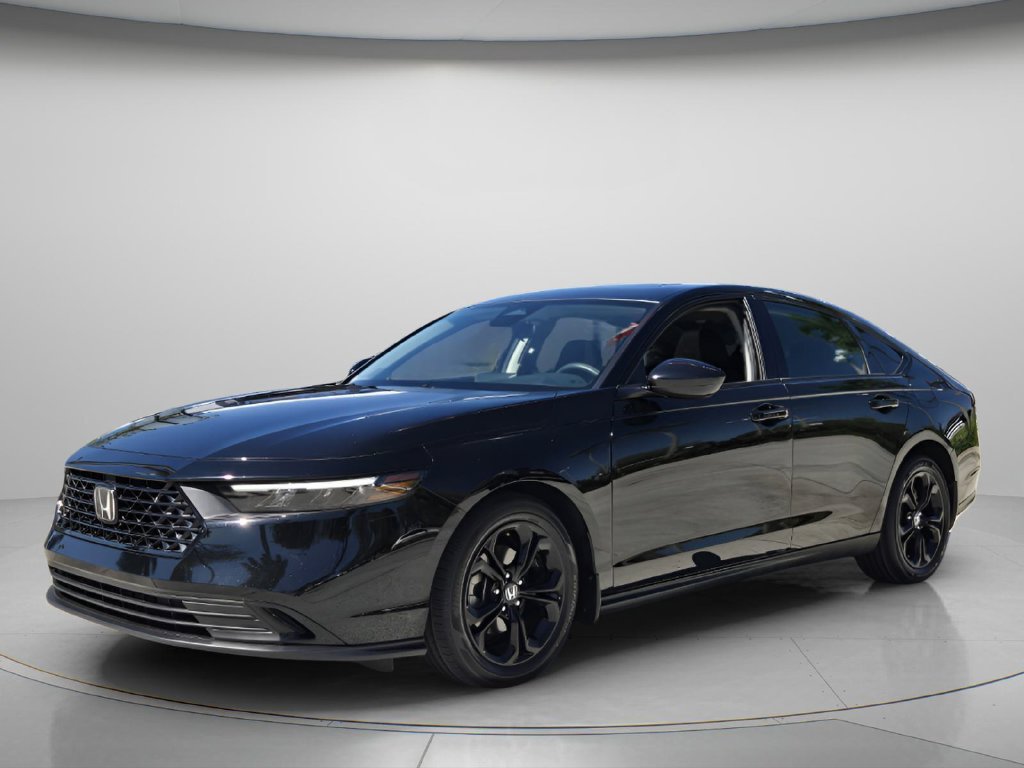 Certified 2025 Honda Accord SE image 8