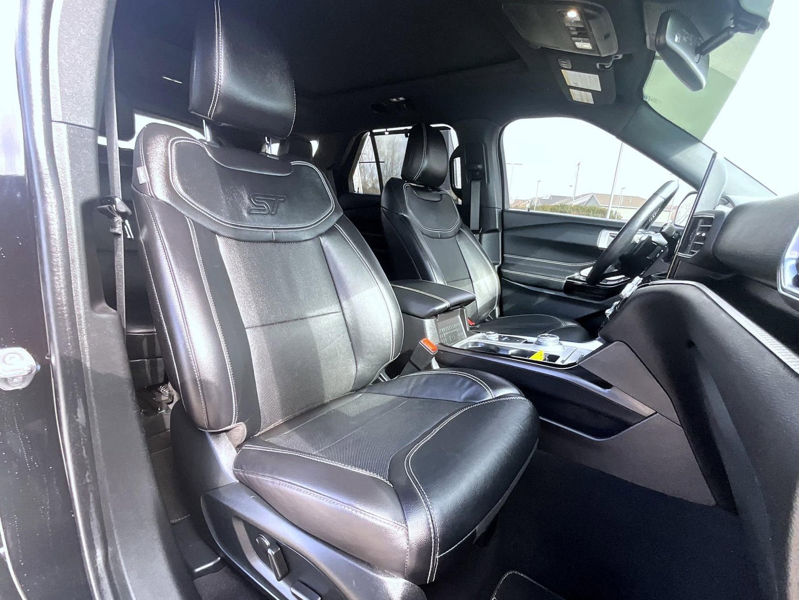 Used 2024 Ford Explorer ST w/ Equipment Group 401A image 16