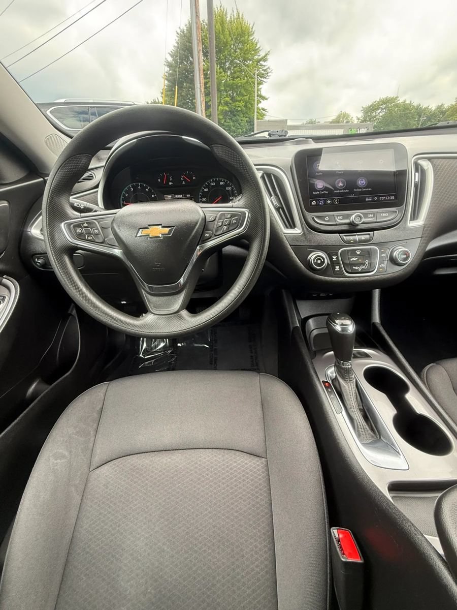 Used 2020 Chevrolet Malibu LS FWD image 28