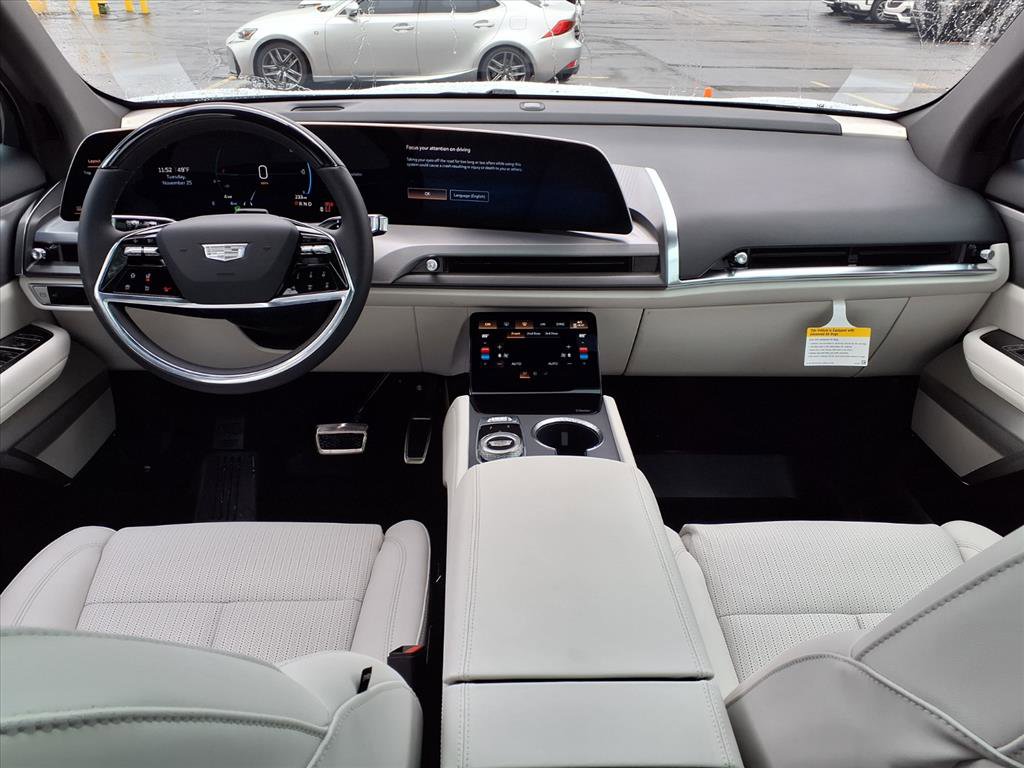 New 2026 Cadillac Vistiq Sport image 6