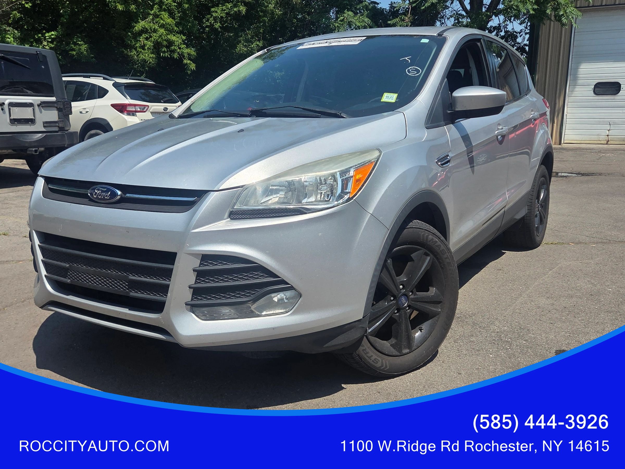 Used 2015 Ford Escape SE AWD/4WD image 1
