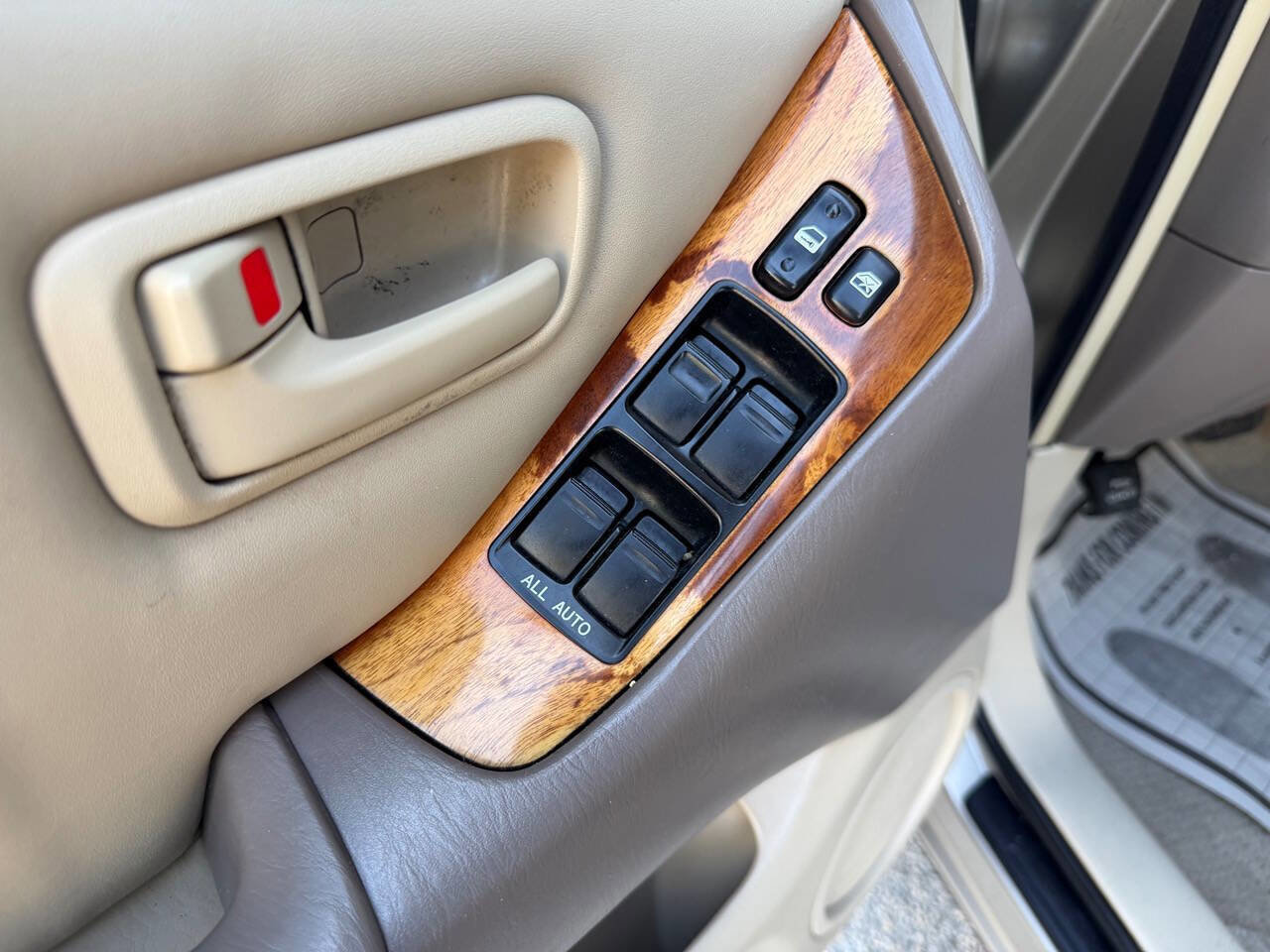 Used 2000 Lexus RX 300 4WD image 13