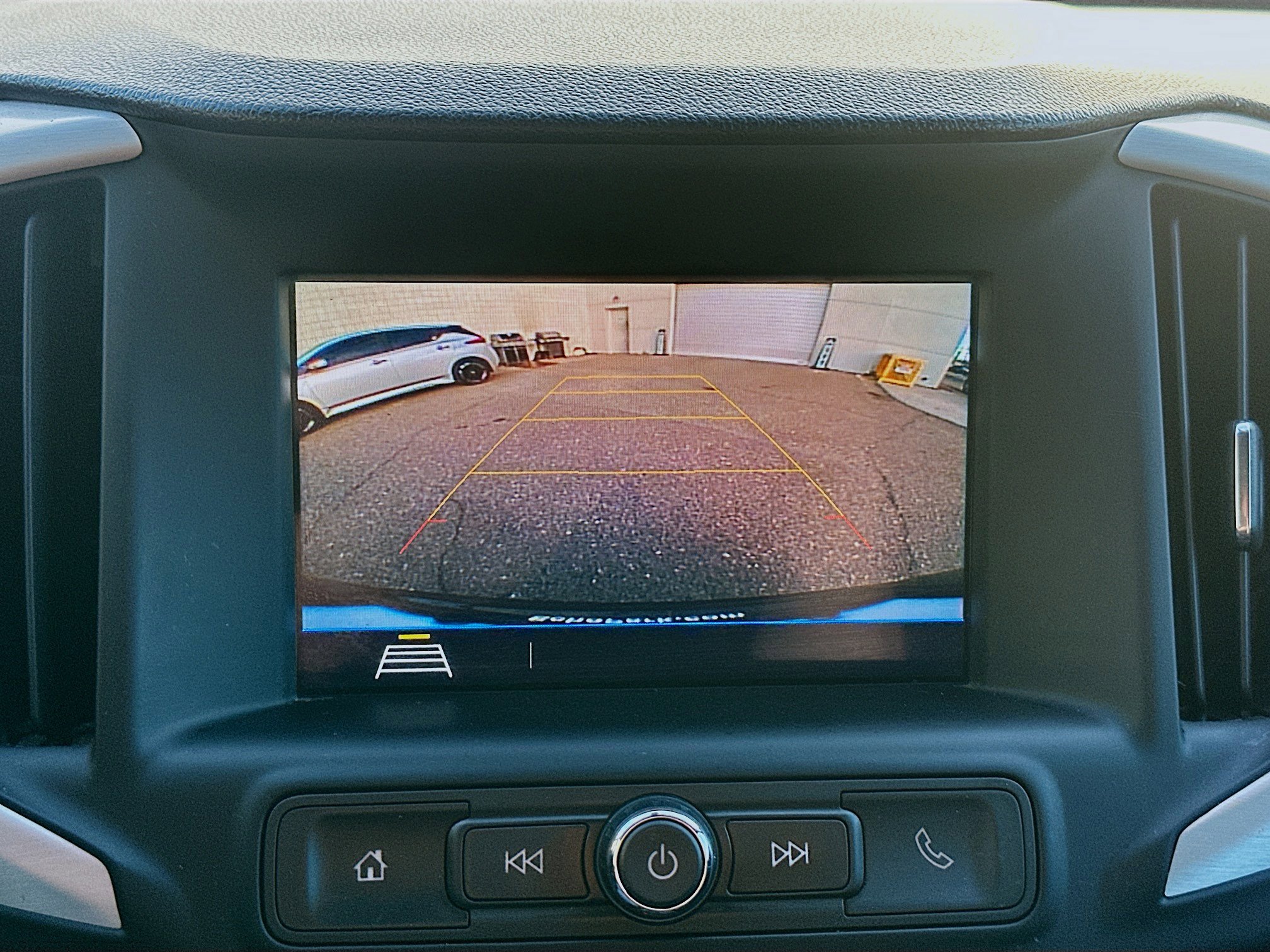 Used 2018 GMC Terrain SLE image 21