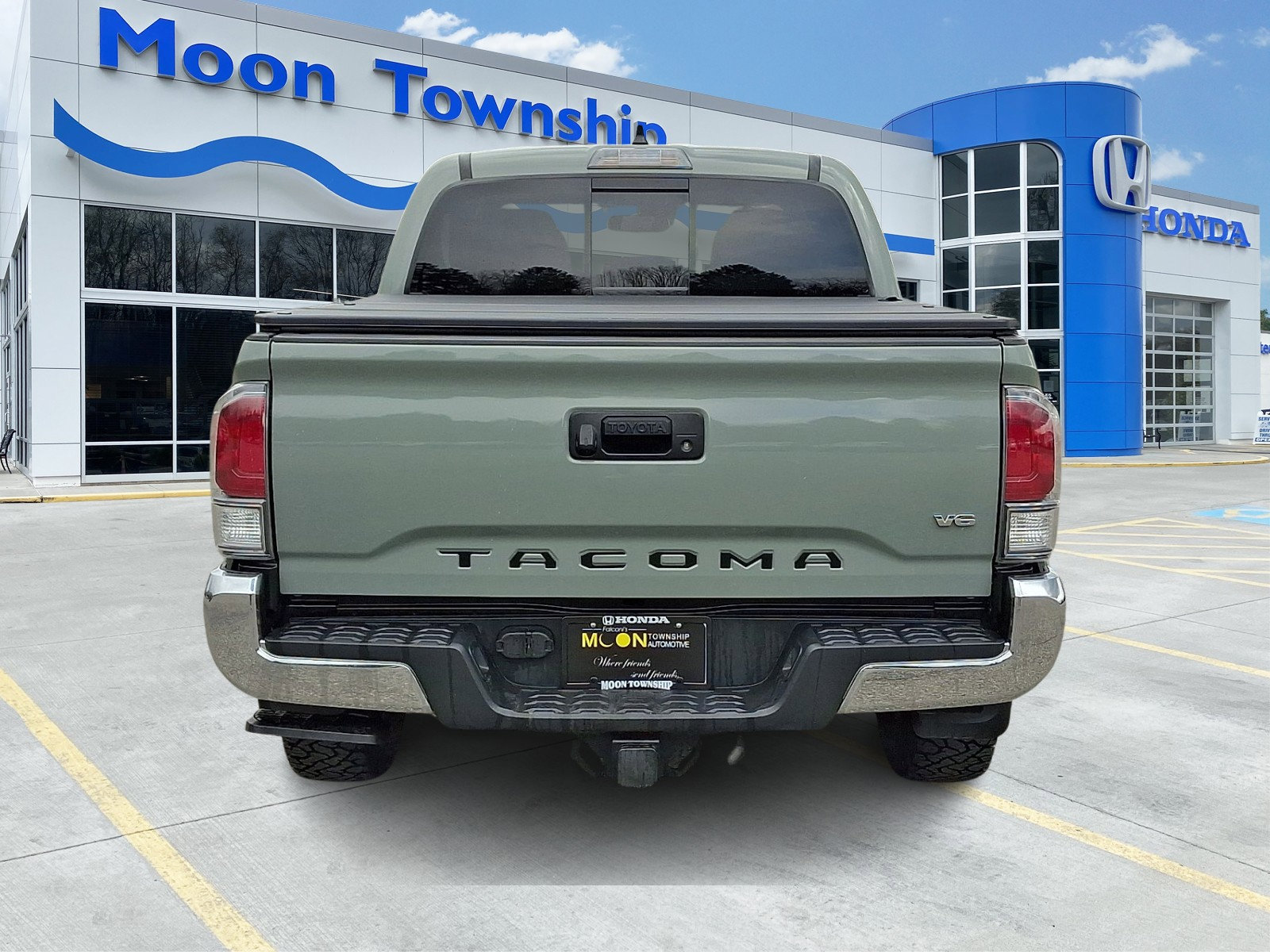 Used 2023 Toyota Tacoma TRD Off-Road image 5