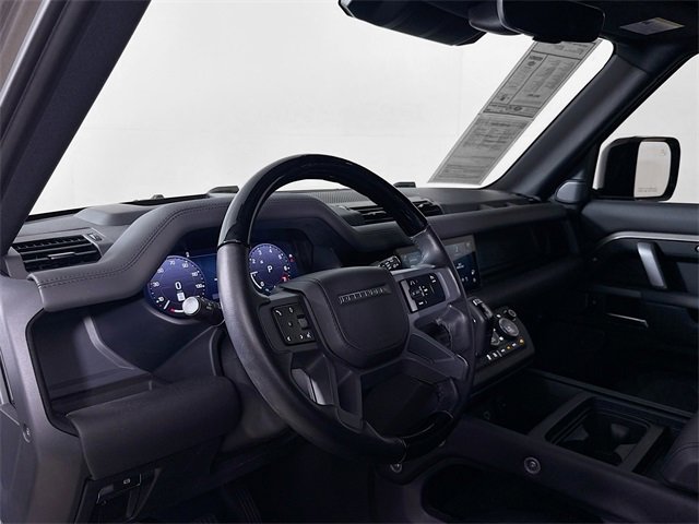 Certified 2023 Land Rover Defender 110 X-Dynamic SE image 9