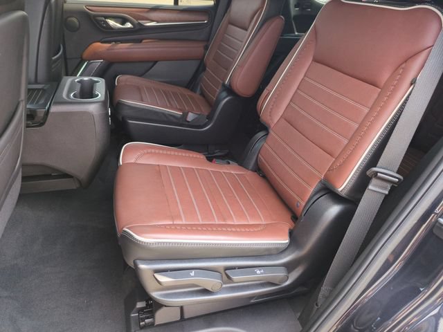 Used 2024 GMC Yukon Denali Ultimate AWD/4WD image 15