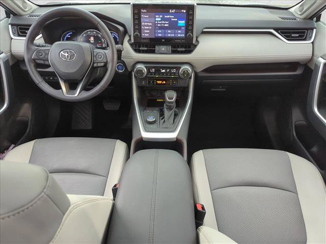 Used 2022 Toyota RAV4 Limited AWD/4WD image 18