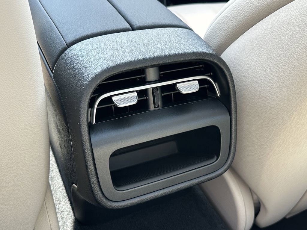 New 2026 Mercedes-Benz E 450 4MATIC Sedan image 26