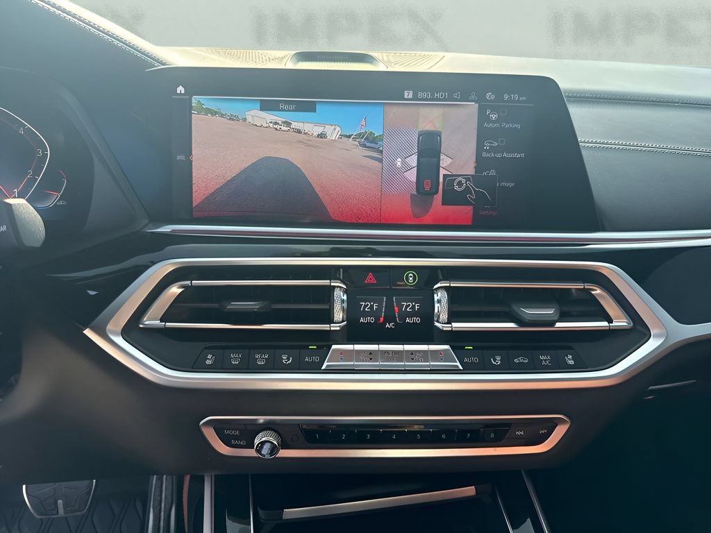 Used 2019 BMW X7 xDrive50i w/ M Sport Package AWD/4WD image 14