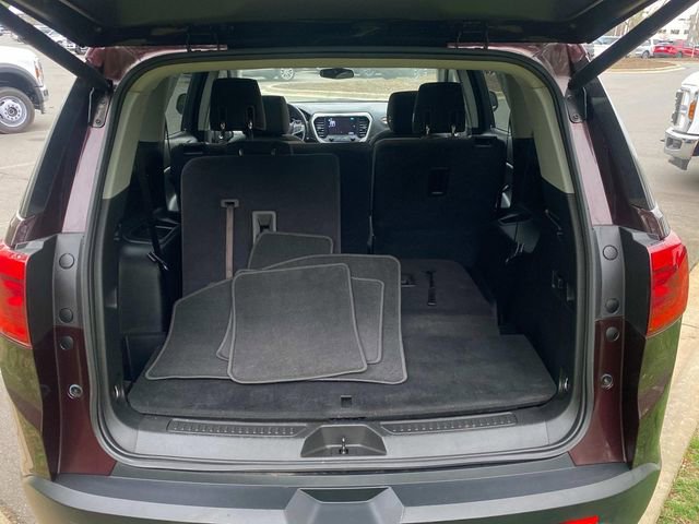 Used 2017 GMC Acadia SLE image 30