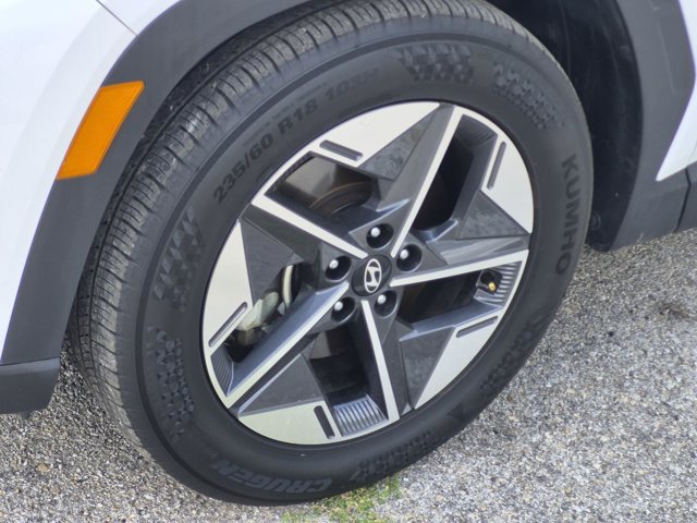 Used 2025 Hyundai Tucson SEL FWD image 5