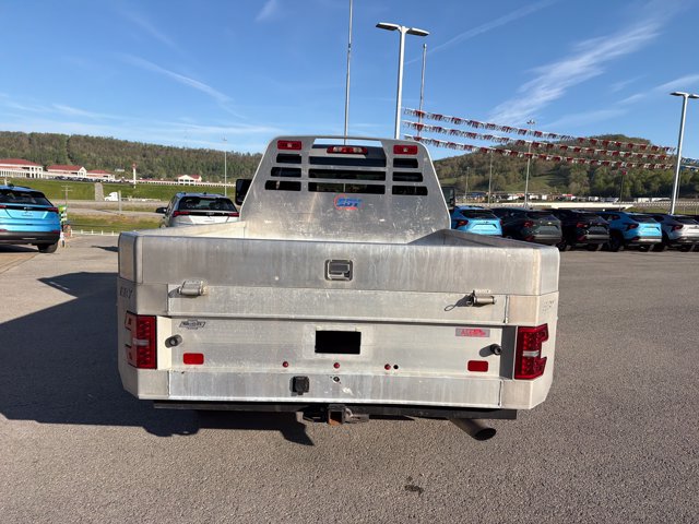 Used 2024 GMC Sierra 3500 Pro w/ Convenience Package AWD/4WD image 5