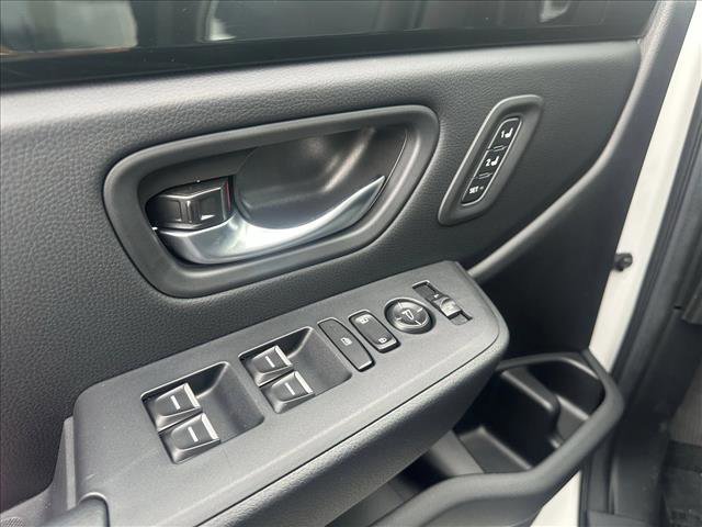 New 2025 Honda Pilot Touring image 18