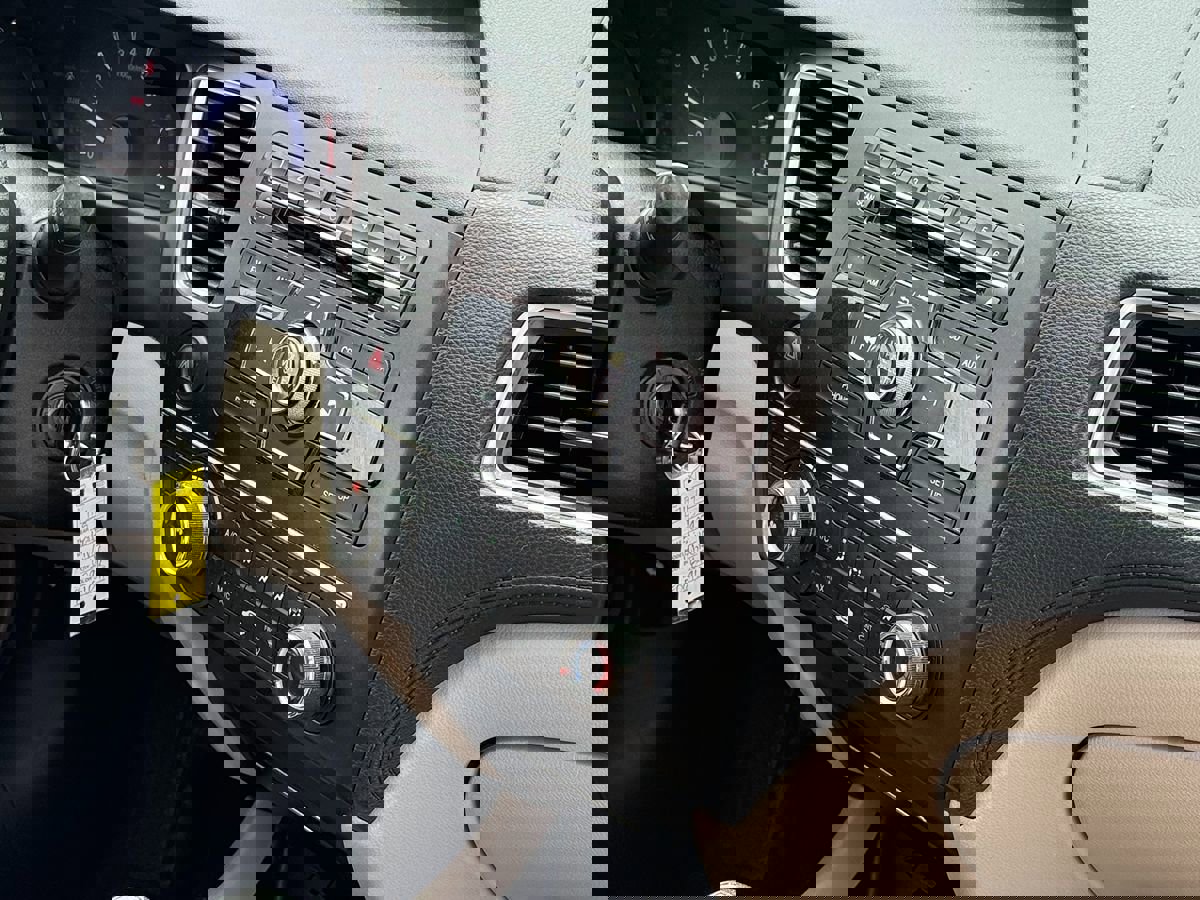 Used 2015 Honda Civic LX image 6