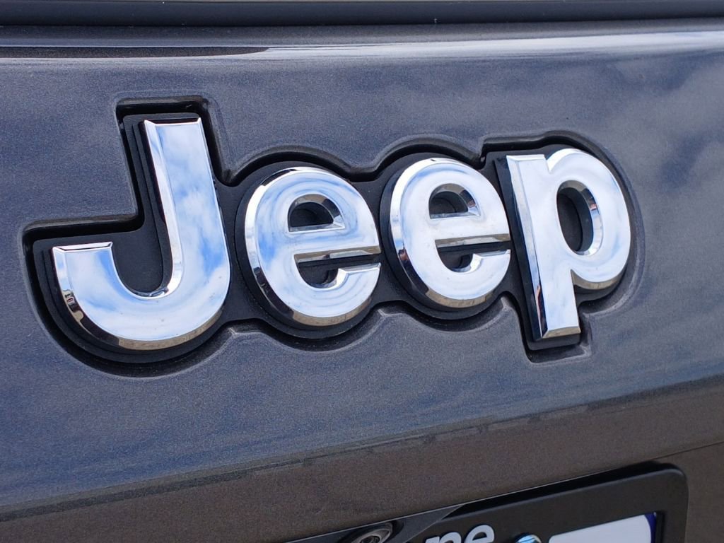 Used 2022 Jeep Compass Latitude w/ Convenience Group image 30