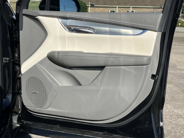 Certified 2021 Cadillac XT5 Premium Luxury FWD image 23
