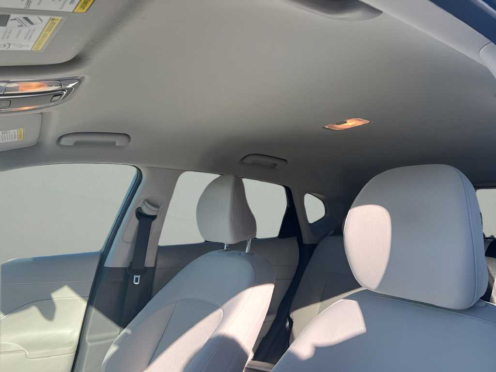 Used 2024 Hyundai Kona SEL FWD image 15