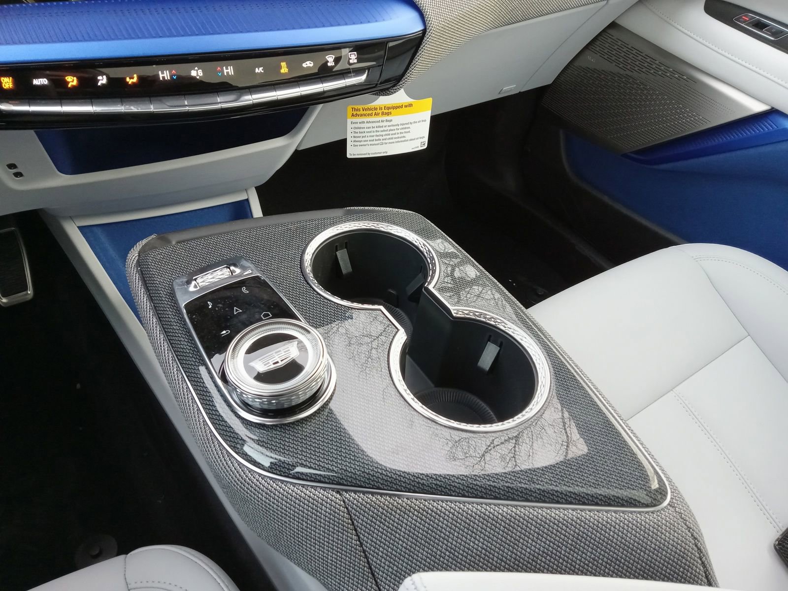 New 2026 Cadillac Optiq Sport 1 image 18