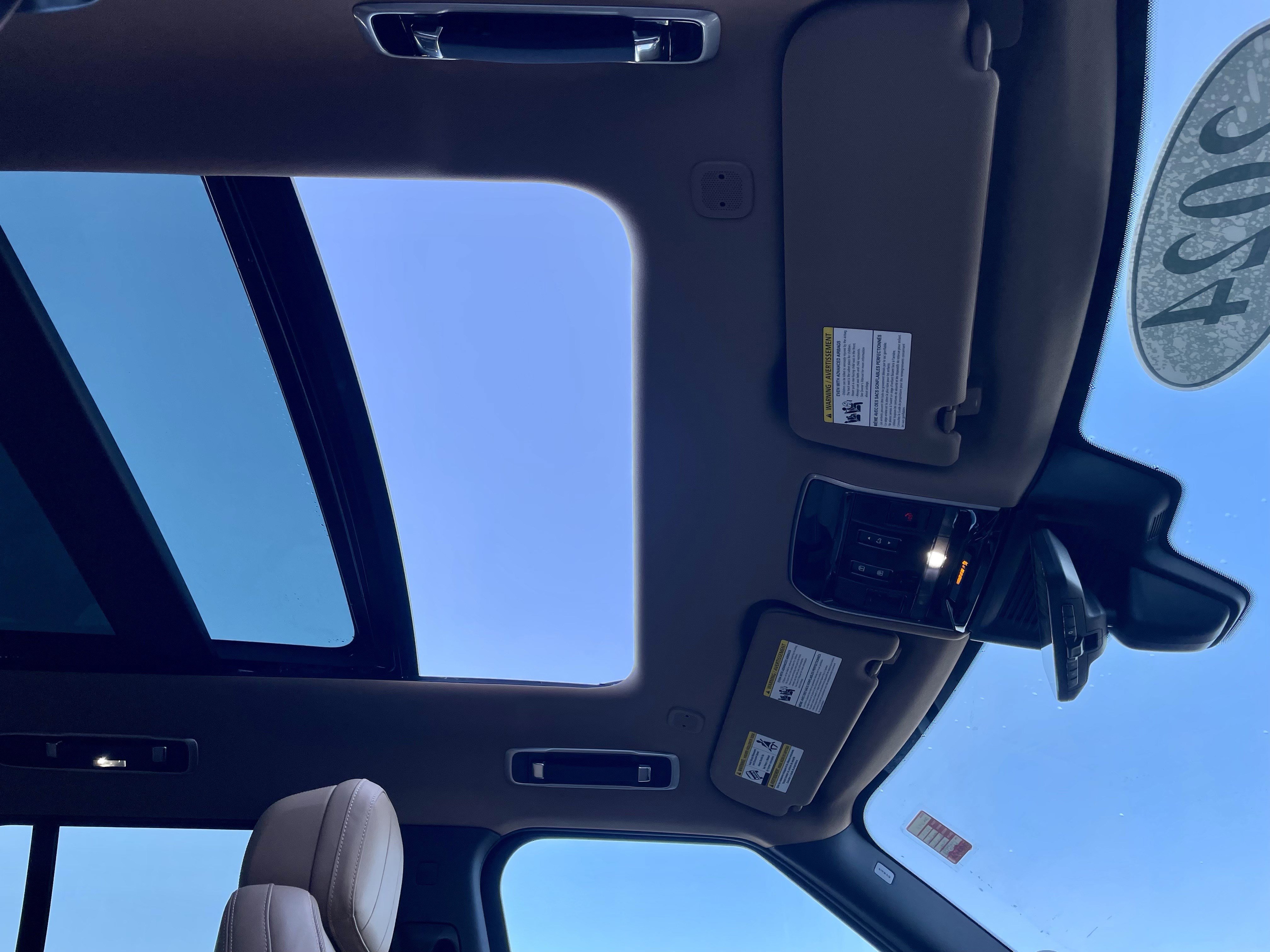 Used 2024 Land Rover Range Rover SE image 17