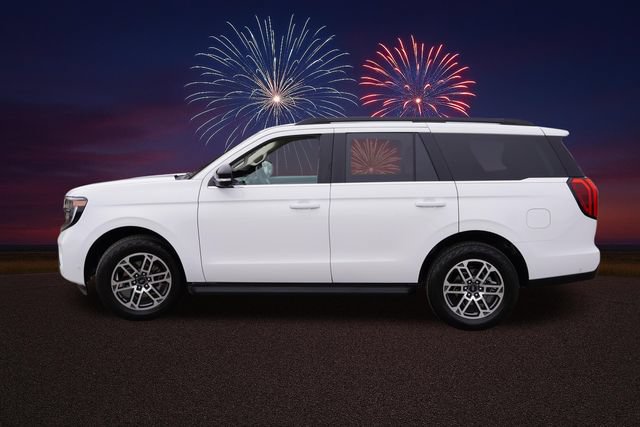 Used 2025 Ford Expedition Active AWD/4WD image 9