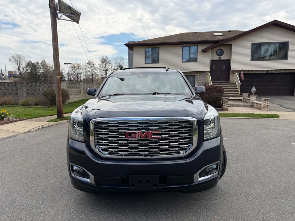 Used 2018 GMC Yukon Denali w/ Open Road Package image 2