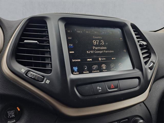 Certified 2016 Jeep Cherokee High Altitude image 19