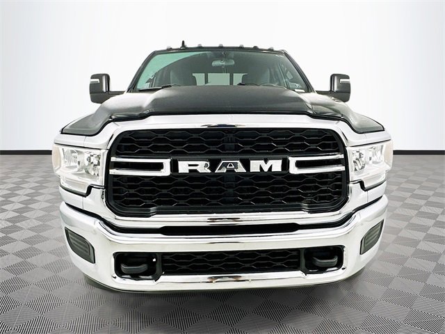 Certified 2024 RAM 3500 Tradesman w/ Chrome Appearance Group image 2