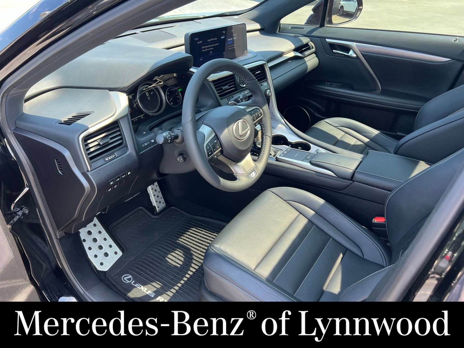 Used 2020 Lexus RX 450h F Sport w/ Accessory Package AWD/4WD image 12