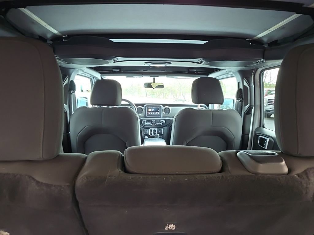 Used 2018 Jeep Wrangler Unlimited Sport S image 35