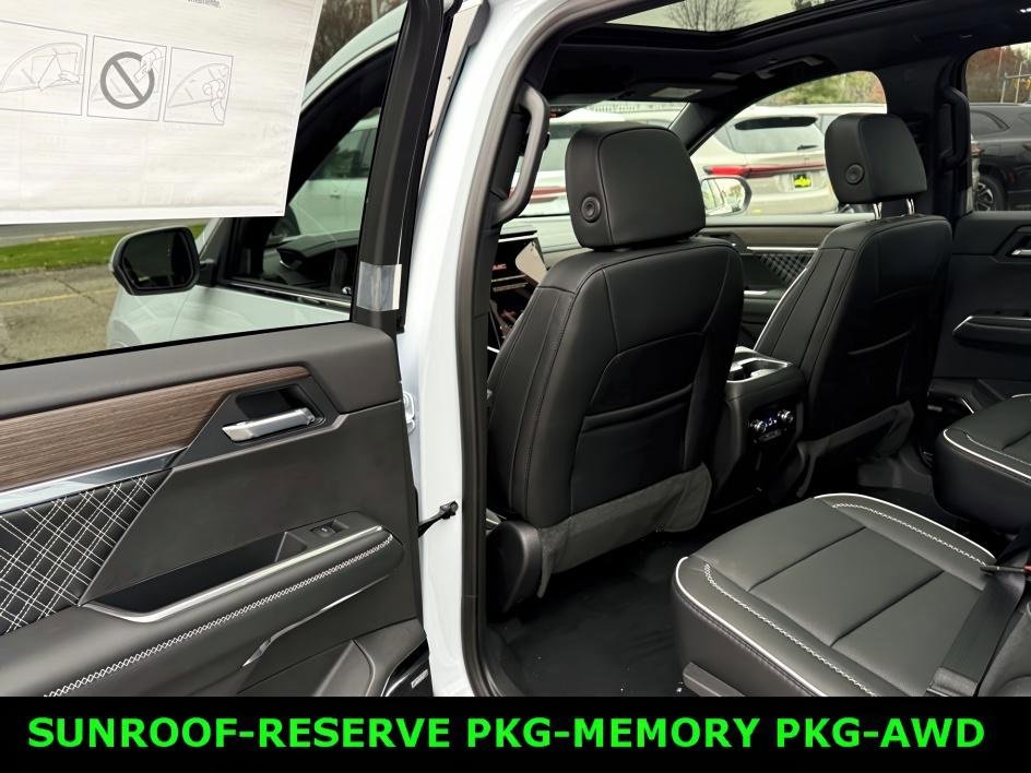 New 2026 GMC Acadia Denali image 13