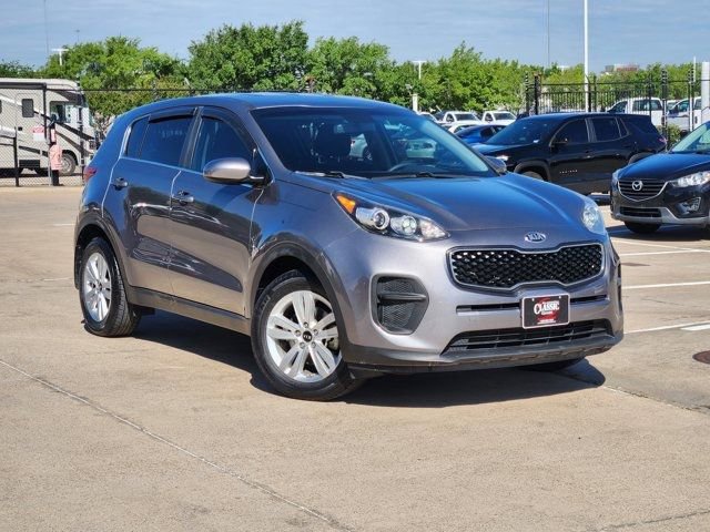 Used 2018 Kia Sportage LX image 2