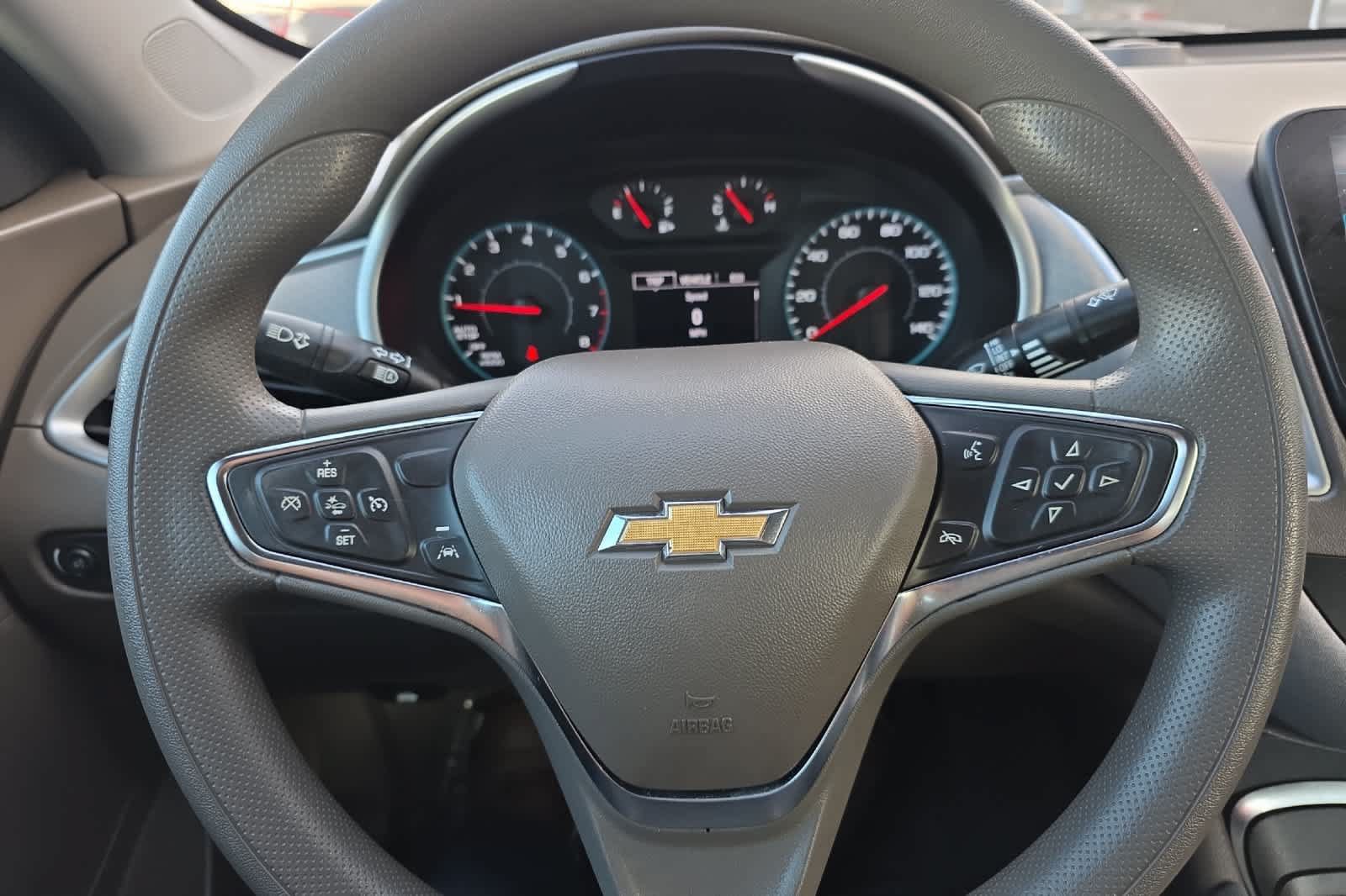 Used 2025 Chevrolet Malibu LT FWD image 23