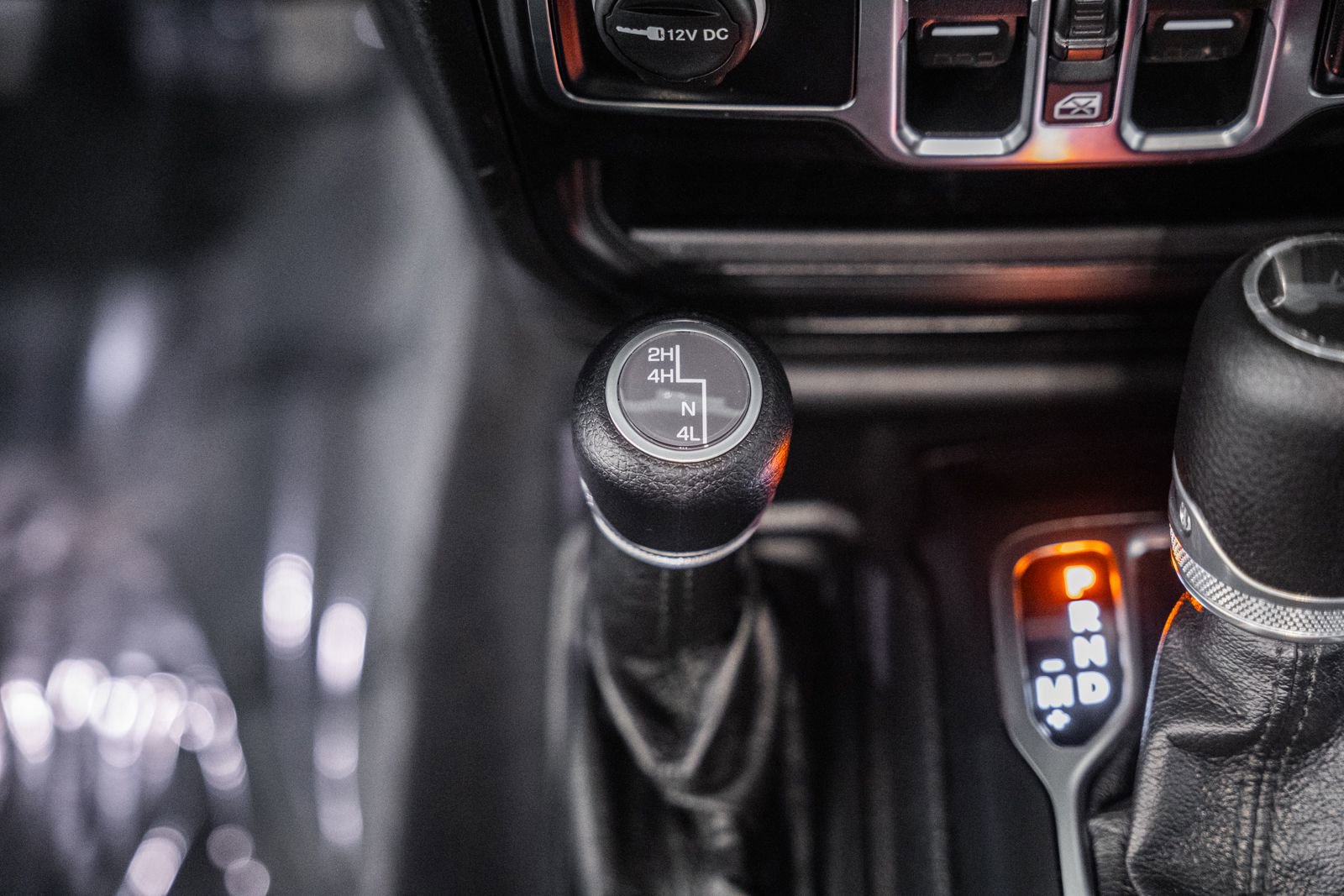 Used 2020 Jeep Wrangler Unlimited Sport S AWD/4WD image 32