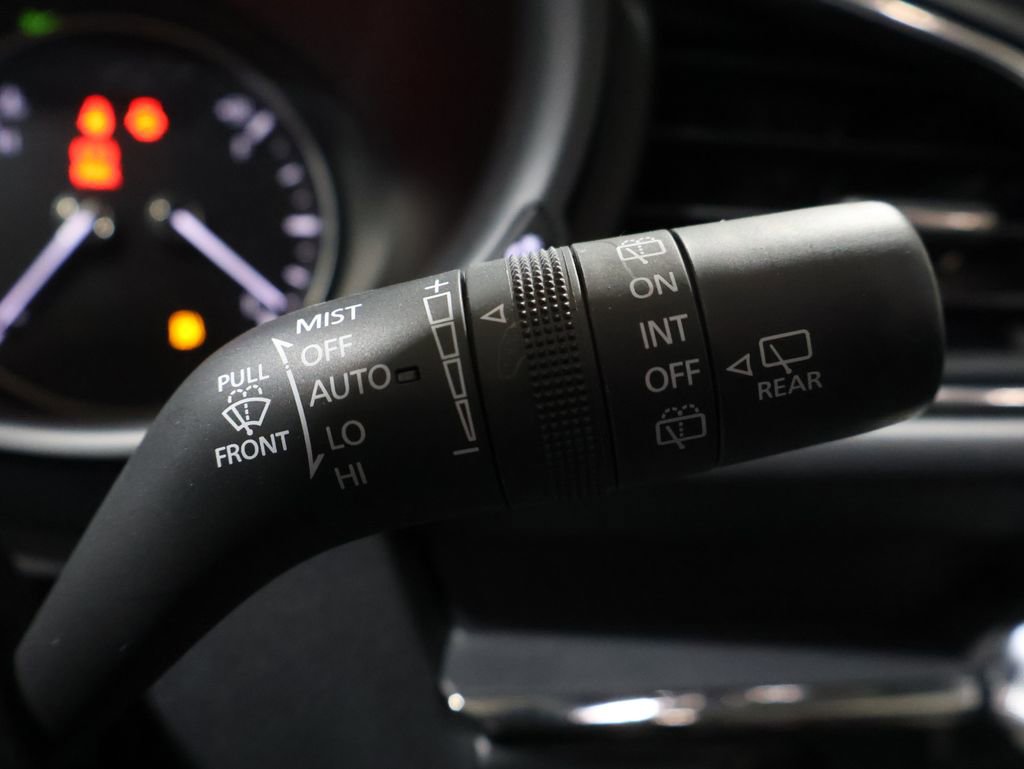 Used 2025 MAZDA CX-30 AWD 2.5 S w/ Preferred Package image 39