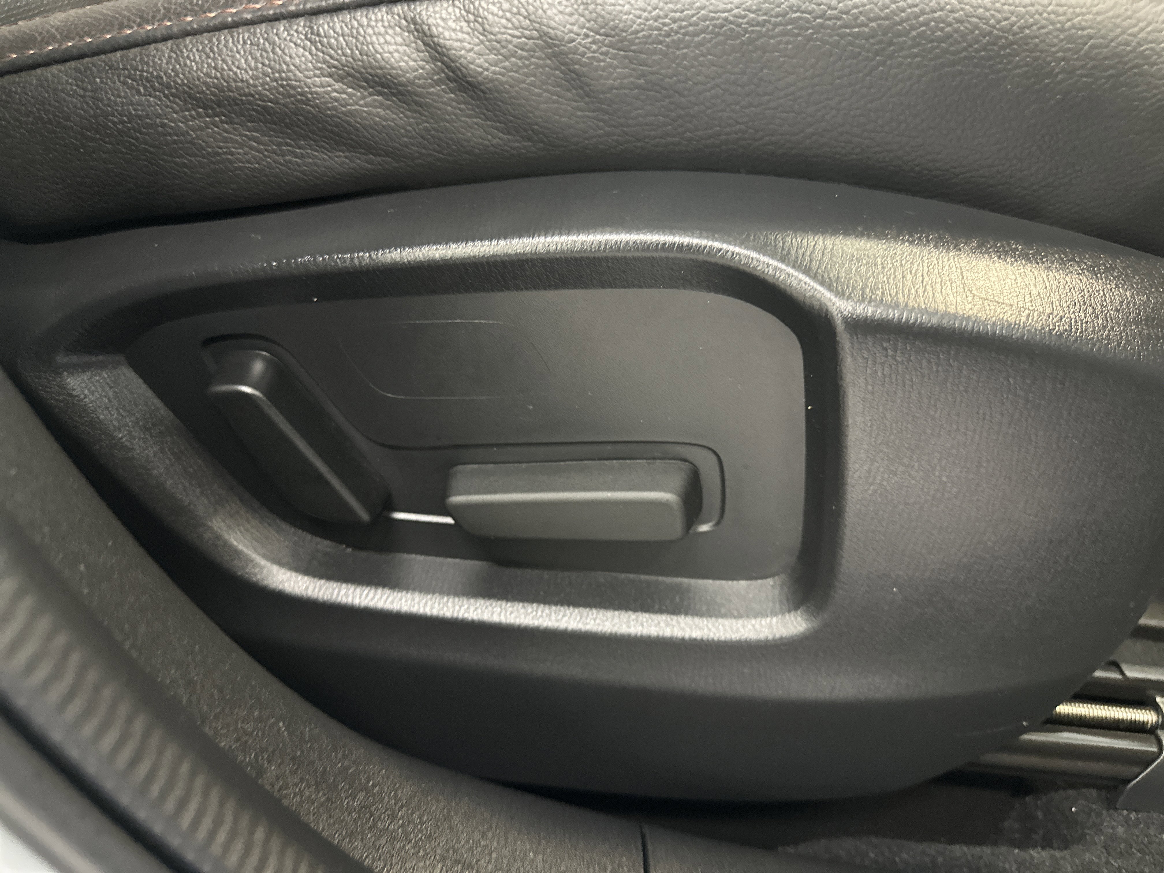 Used 2023 MAZDA CX-5 AWD 2.5 S w/ Premium Package image 24