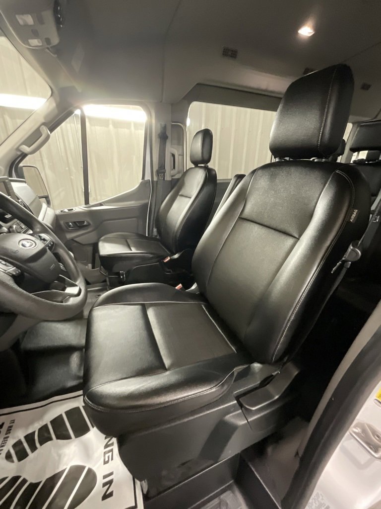 Used 2023 Ford Transit 350 XL image 10