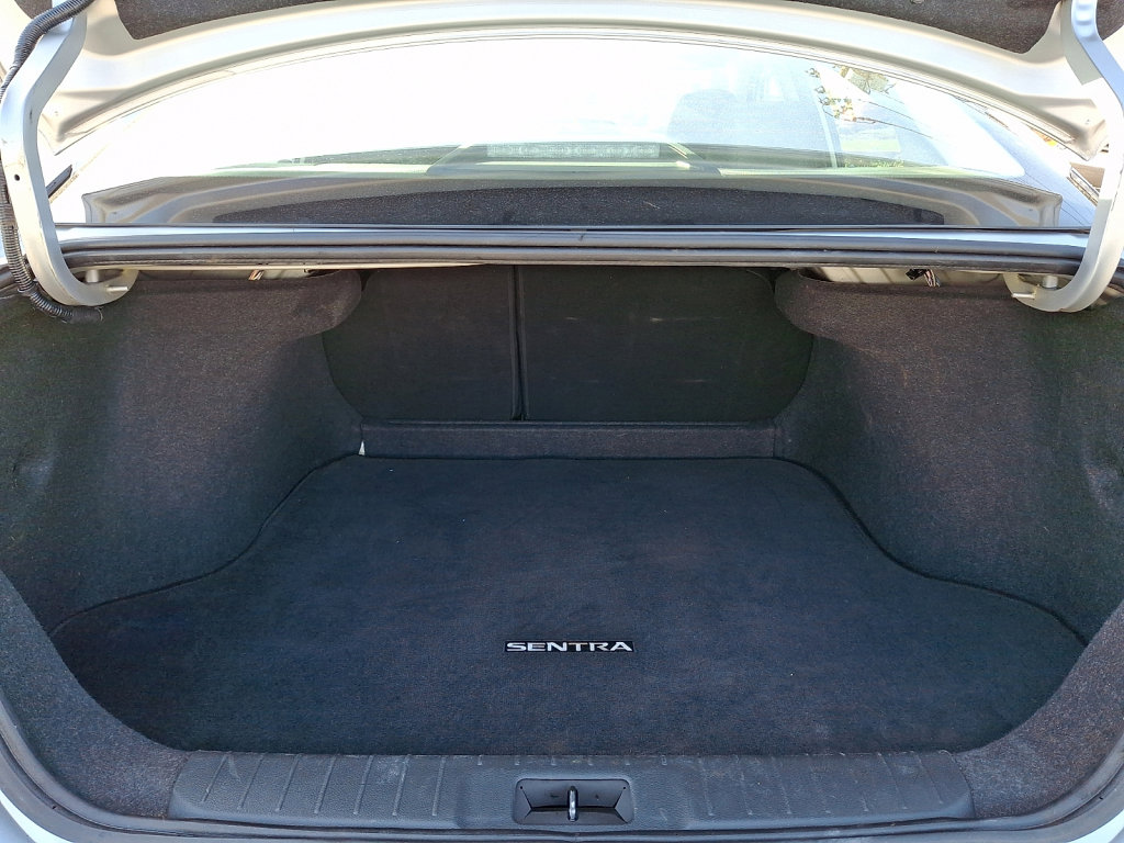 Used 2023 Nissan Sentra SV FWD image 15