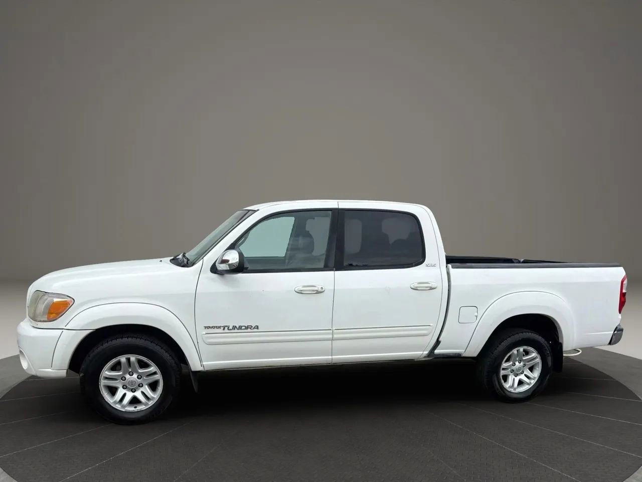 Used 2006 Toyota Tundra SR5 image 2
