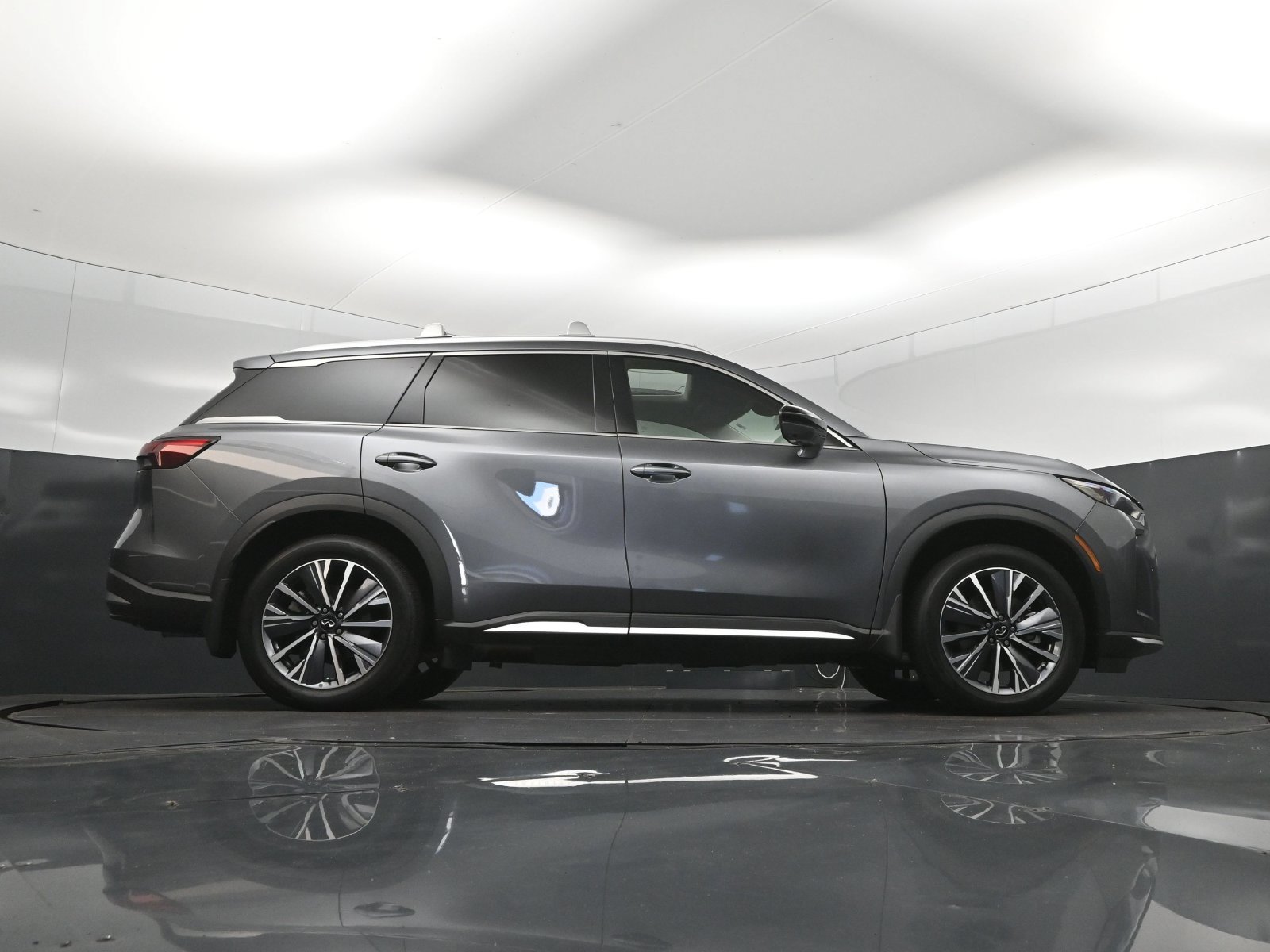 Used 2026 INFINITI QX60 Luxe w/ Cargo Package FWD image 44