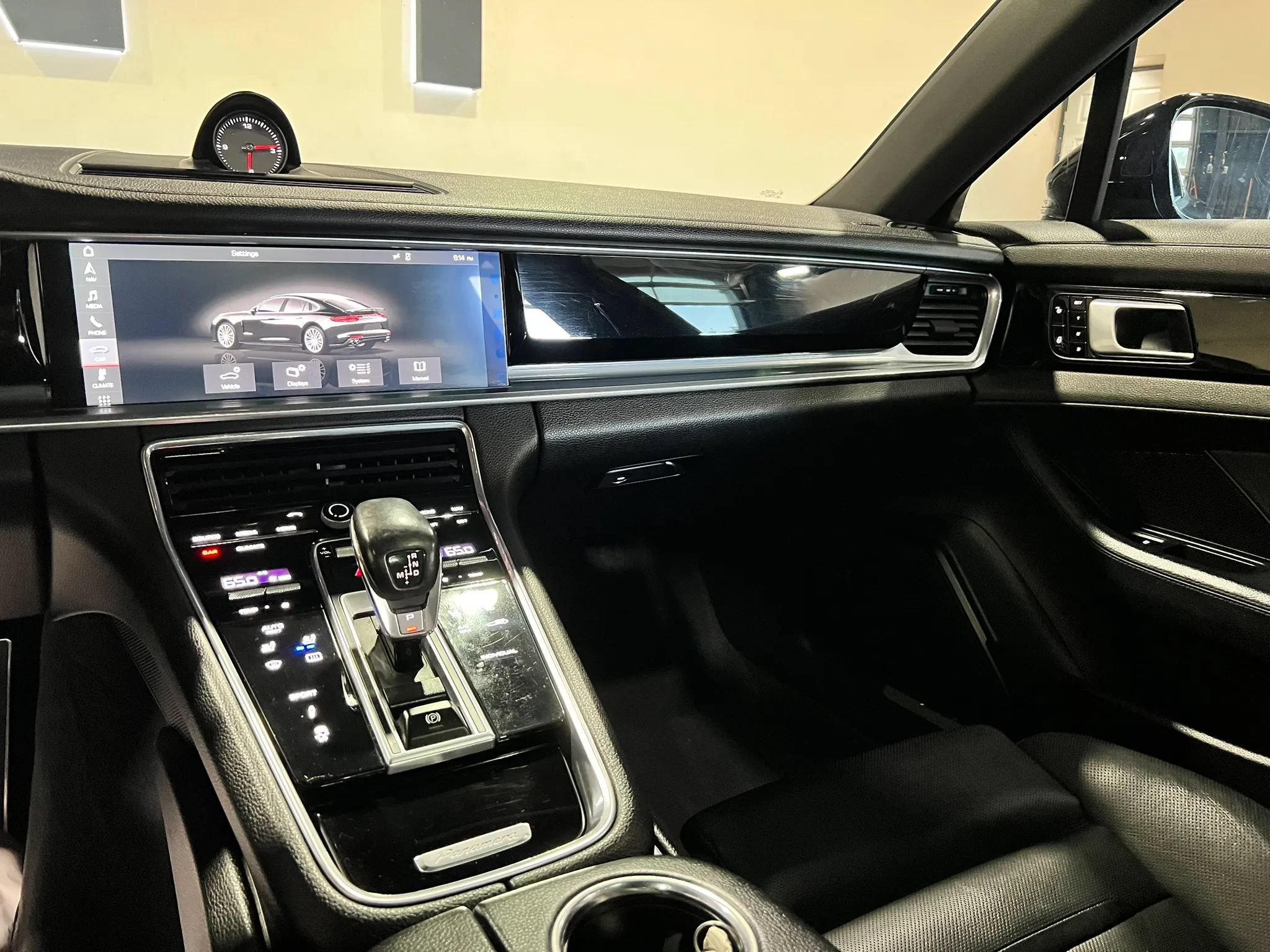 Used 2018 Porsche Panamera 4S AWD/4WD image 20