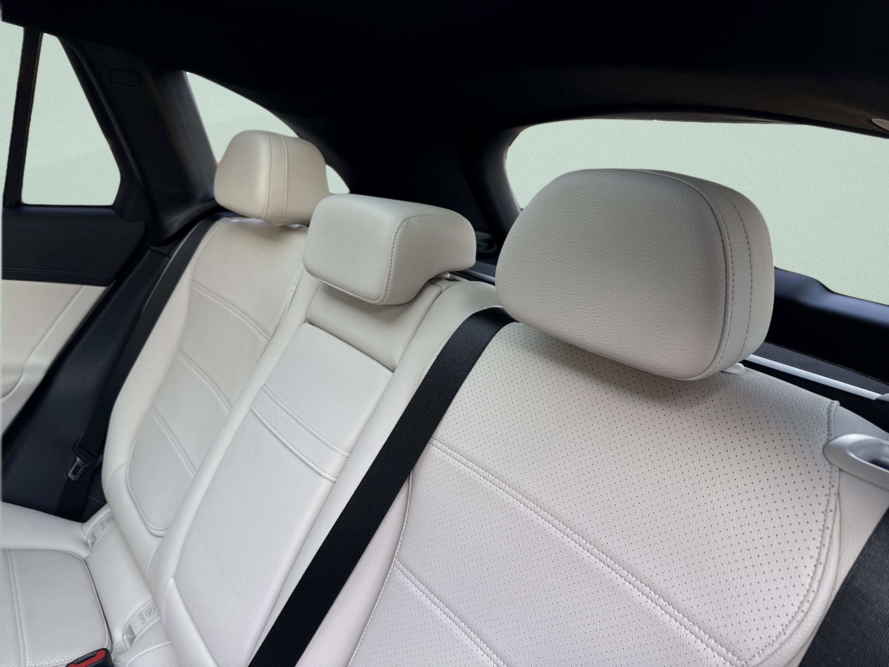 Certified 2023 Mercedes-Benz GLC 300 image 13