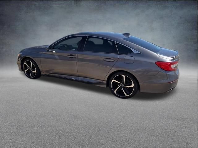 Used 2018 Honda Accord Sport image 11