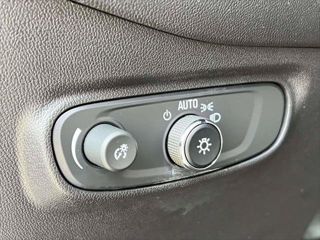 Used 2024 Chevrolet Equinox RS image 18