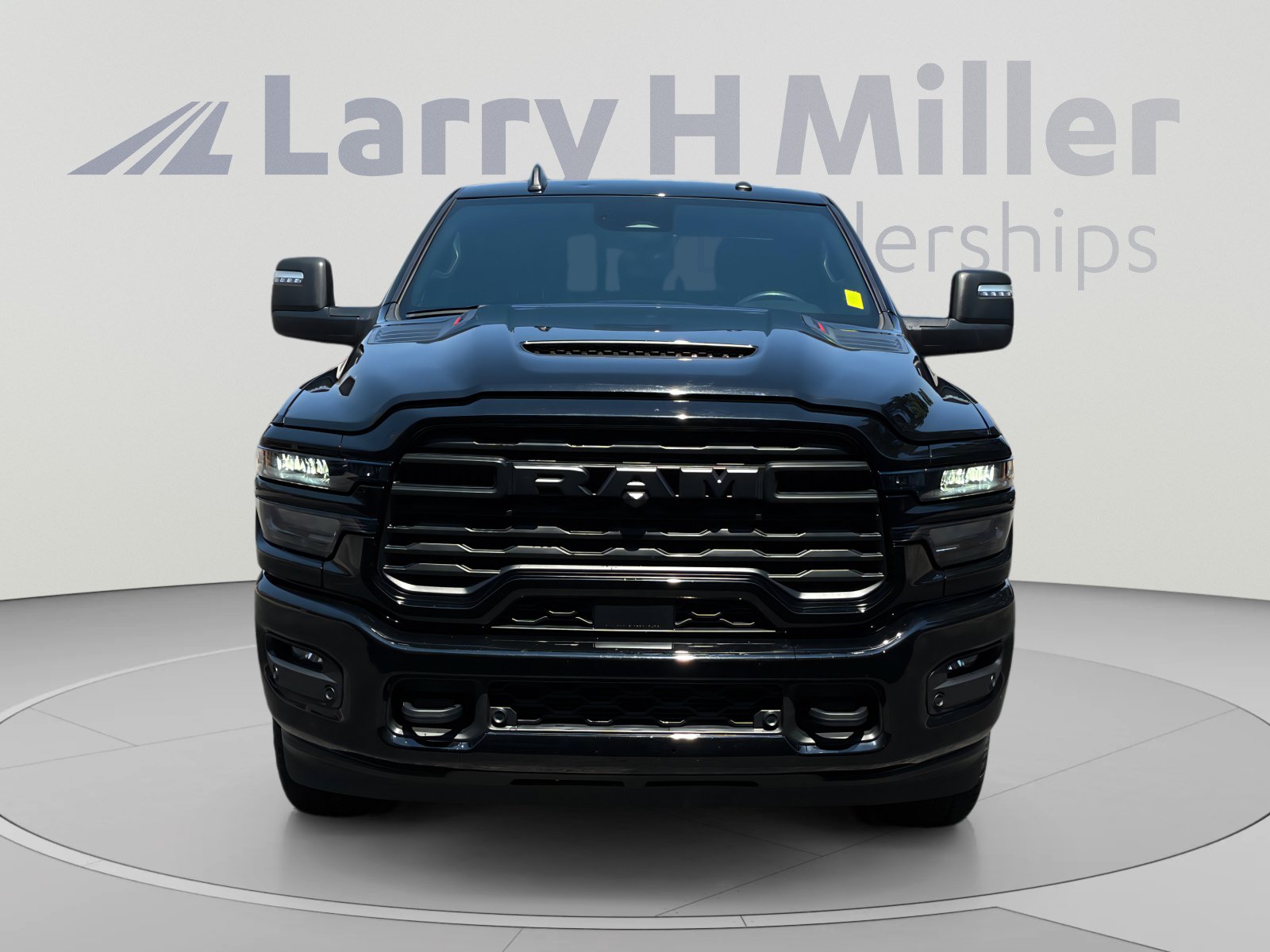 Used 2026 RAM 2500 Tradesman AWD/4WD image 8