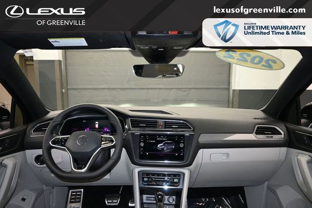 Used 2022 Volkswagen Tiguan SE R-Line FWD image 24