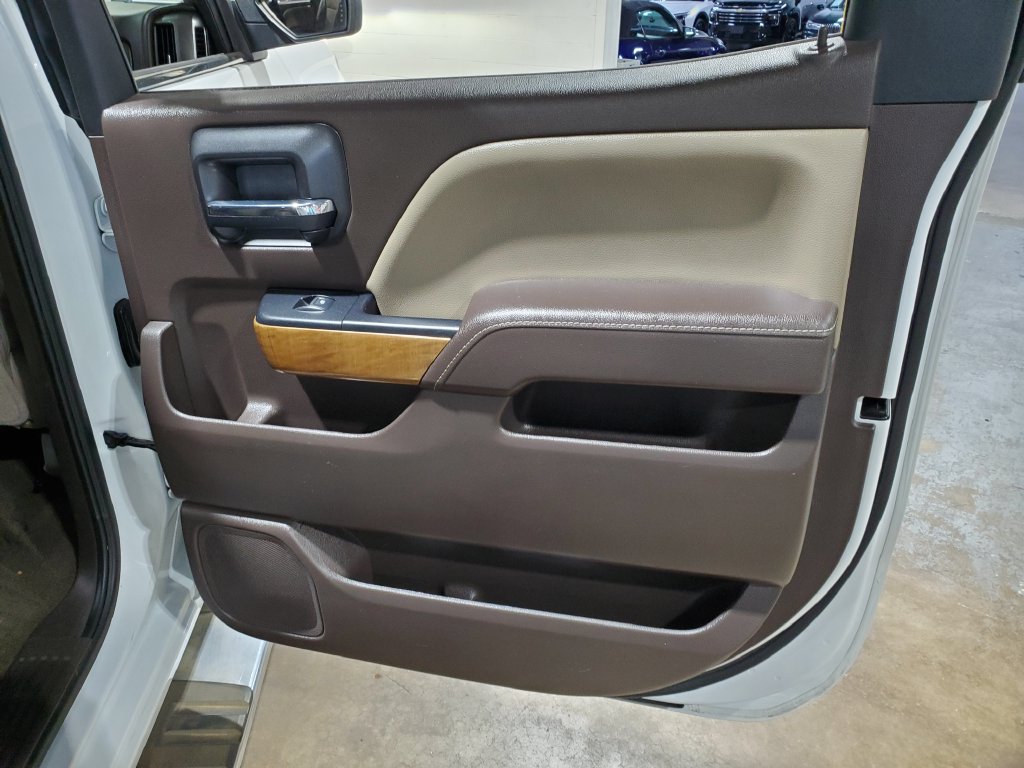 Used 2018 Chevrolet Silverado 1500 LTZ w/ Texas Edition RWD image 24