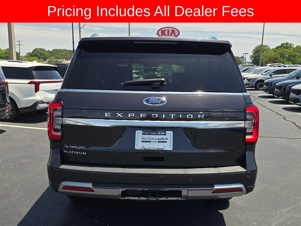 Used 2022 Ford Expedition Platinum AWD/4WD image 4