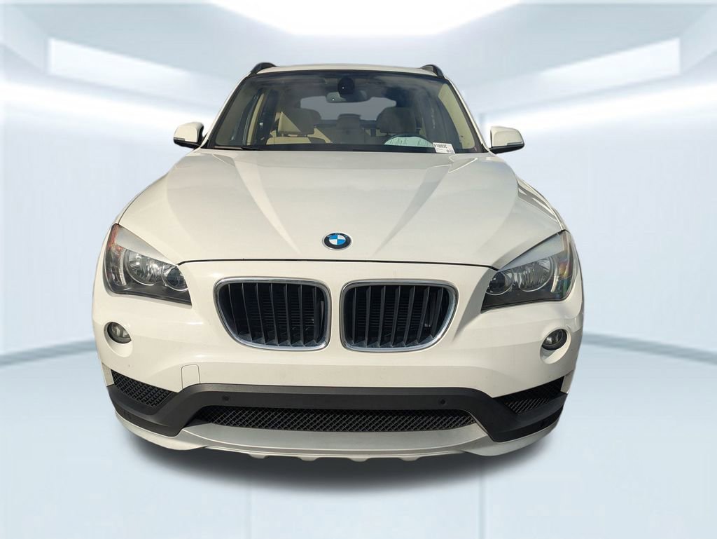 Used 2015 BMW X1 sDrive28i image 2