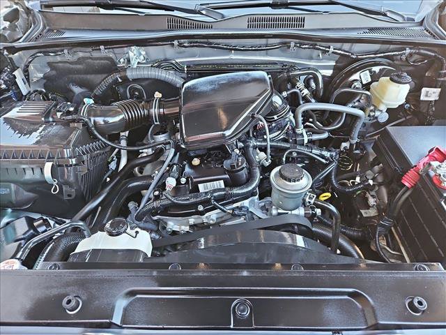 Used 2021 Toyota Tacoma SR5 RWD image 25